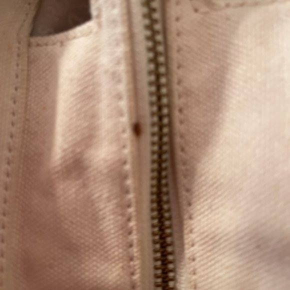 Kate Spade Remmi  Large Zip Tote Bag Canvas Beige Red  $249 - Picture 3 of 7